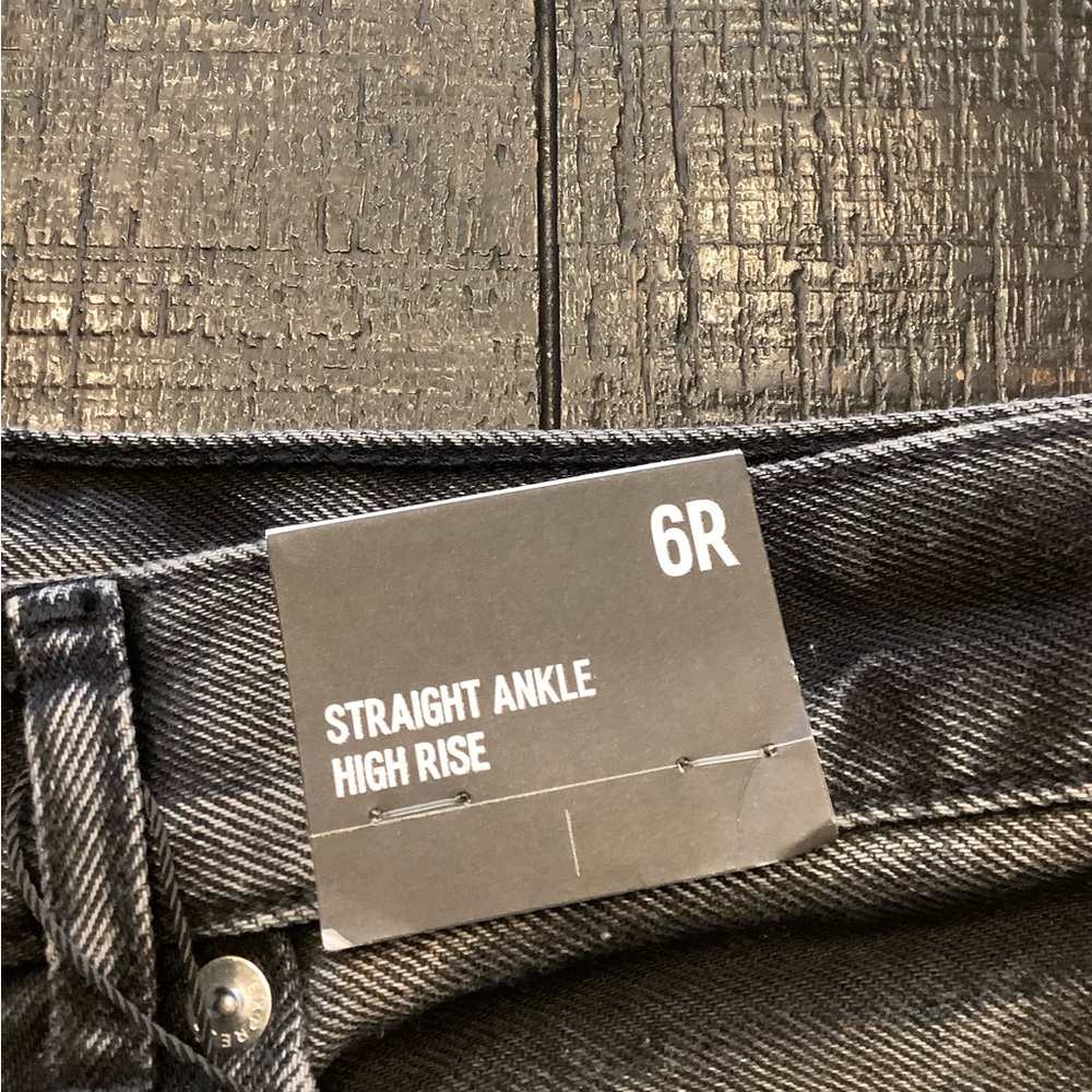 Express Black Ankle & Cropped Jeans - Picture 3 of 8